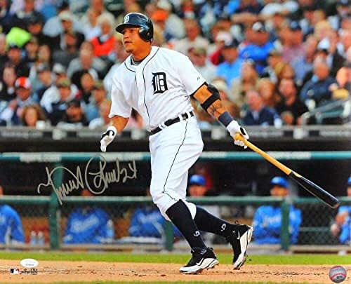 Miguel Cabrera Dedikált Detroit Tigers 16x20 Post Bat HM Fotó - SZÖVETSÉG W *Silvr - Dedikált MLB Fotók
